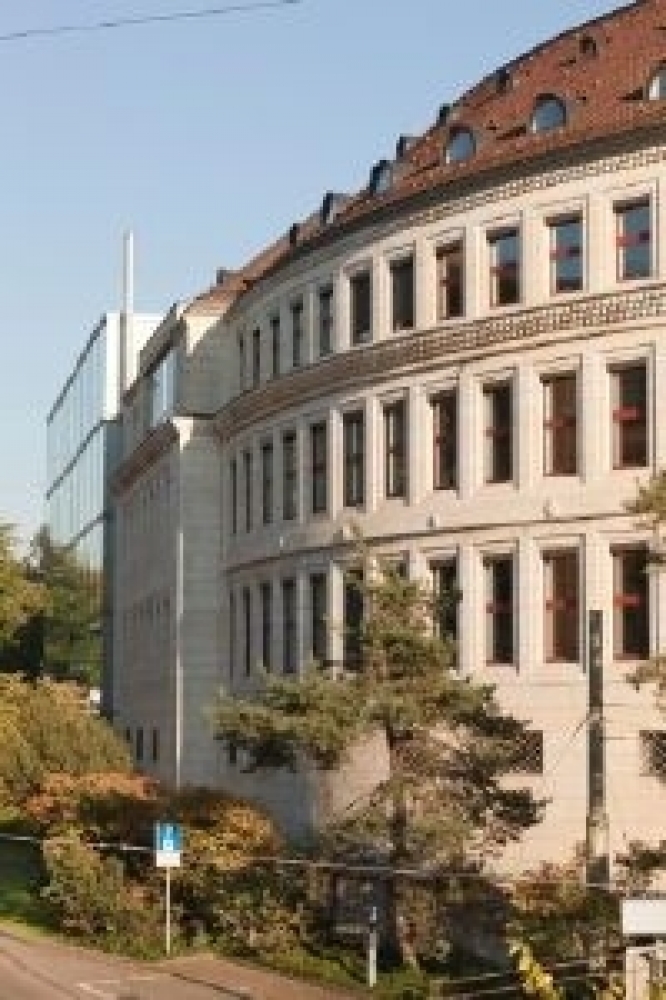 Master Master of Advanced Studies (MAS), MAS Business Administration - Der Anbieter